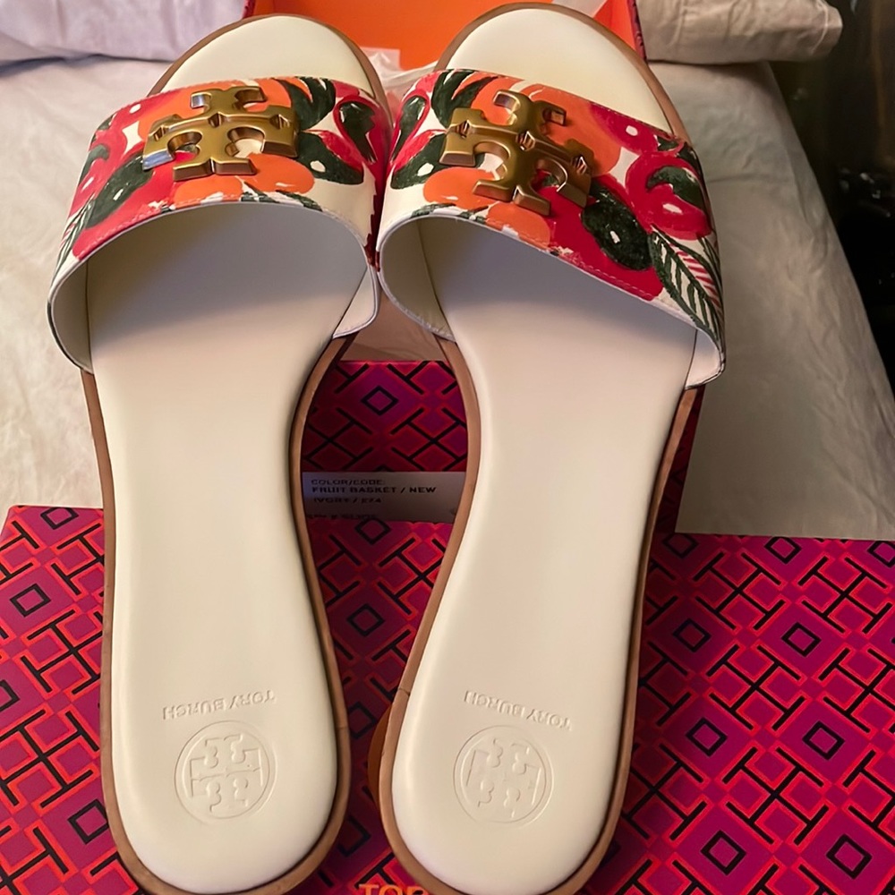 Tory Burch fruit basket slide size 11. Brand new